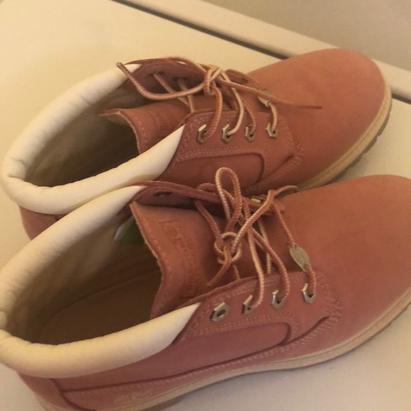 Pink timberland boots water proof - Picture 1 of 4